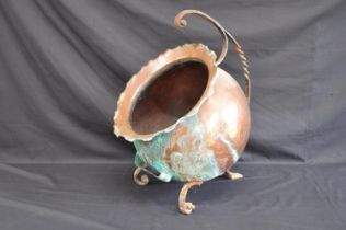 Arts & Crafts copper coal scuttle of globular shape having fluted opening with scrolled metal handle