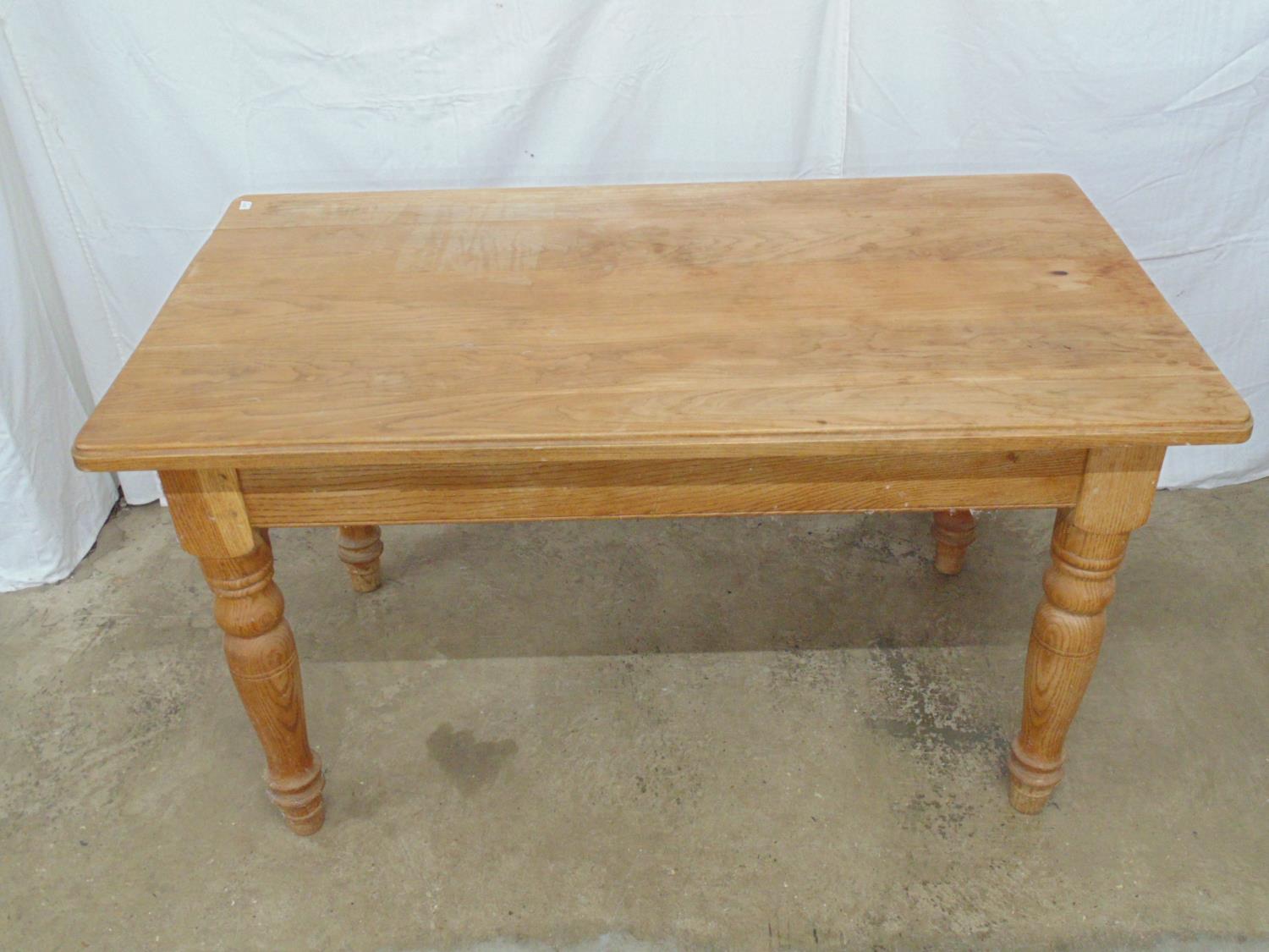 Oak kitchen table having a five plank rectangular top, standing on turned legs - 136cm x 76cm x 76cm - Image 2 of 2