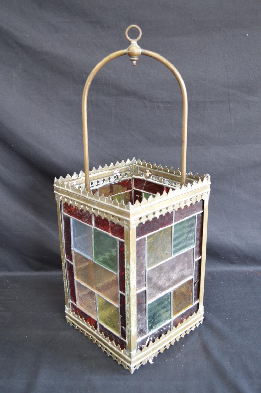 Brass framed lantern shade having four coloured lead light panels - 19.5cm x 19.5cm x 55cm tall - Image 3 of 4