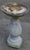 Circular bird bath on bulbous column support - 58cm tall Please note descriptions are not