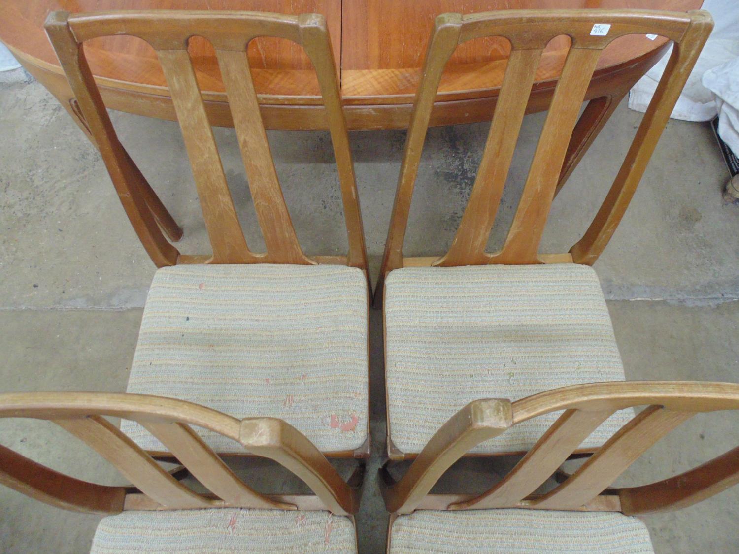 Set of six Nathan chairs (two carvers and four standard - one loose seat) - 47cm x 44cm x 96cm - Bild 4 aus 6