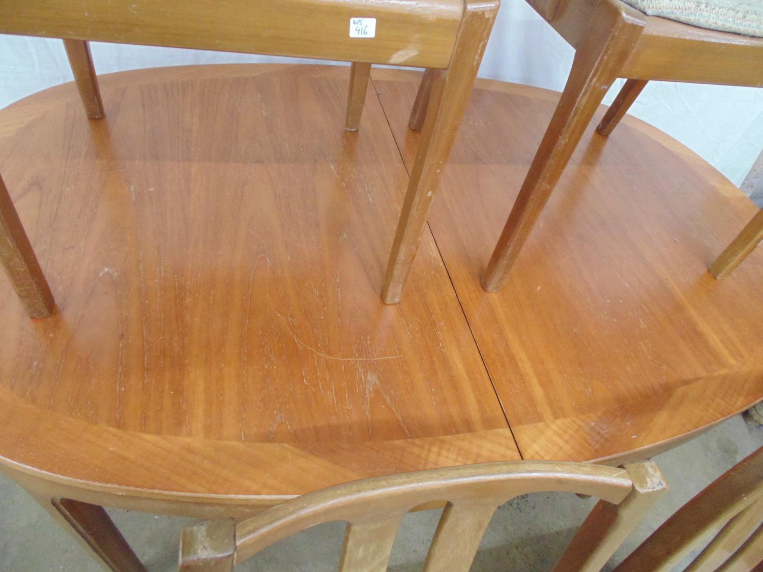 Set of six Nathan chairs (two carvers and four standard - one loose seat) - 47cm x 44cm x 96cm - Bild 6 aus 6