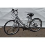 Ladies Dawes Red Feather push bike Please note descriptions are not condition reports, please