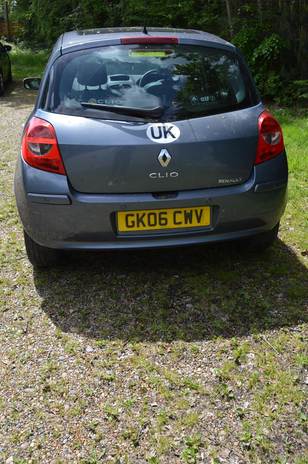 2006 Renault Clio Initiale A, 1.6 automatic, petrol, MoT March 2025, approx 80,000 miles, Reg GK06 - Image 4 of 9