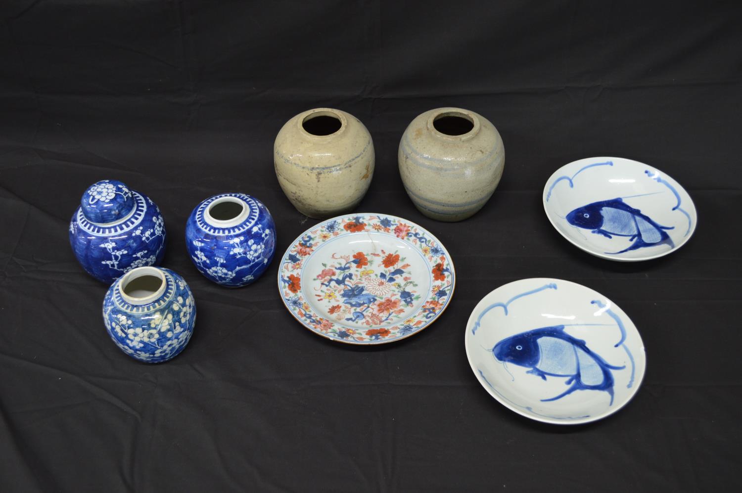 Quantity of Oriental ceramics to include: five ginger jars, floral decorated plate - 22cm wide and - Image 2 of 2