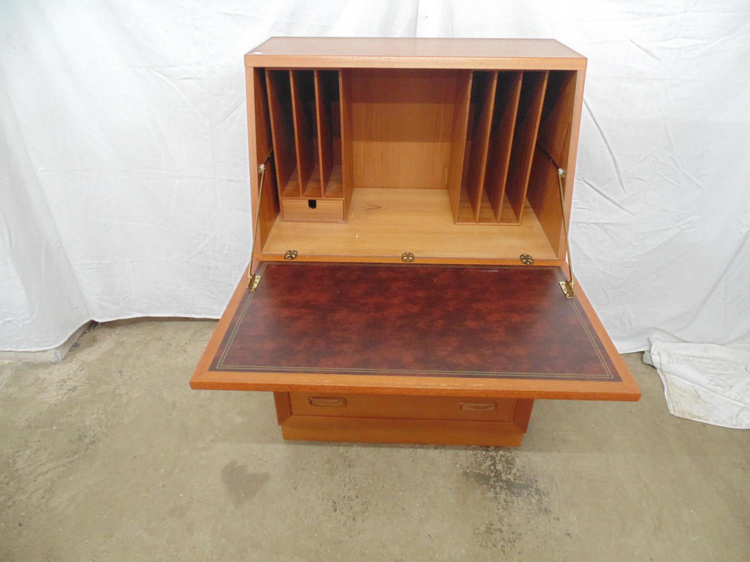 Mid century teak bureau the fall front opening to pigeon holes and a single drawer over three - Image 3 of 4