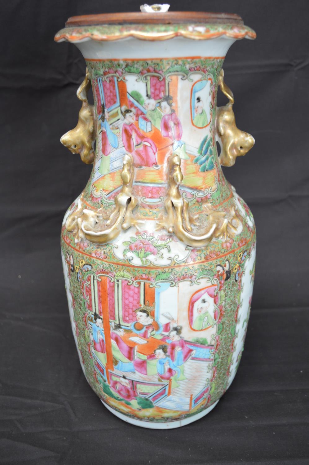 Famille Rose pattern vase converted to a table lamp - 36cm tall together with Oriental plate - Image 6 of 7