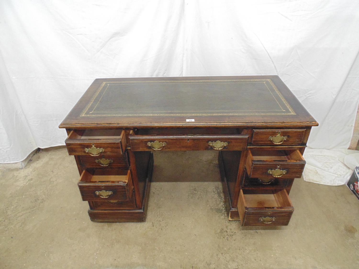 Oak twin pedestal desk having gilt tooled green leather inset top with an arrangement of nine - Image 3 of 5