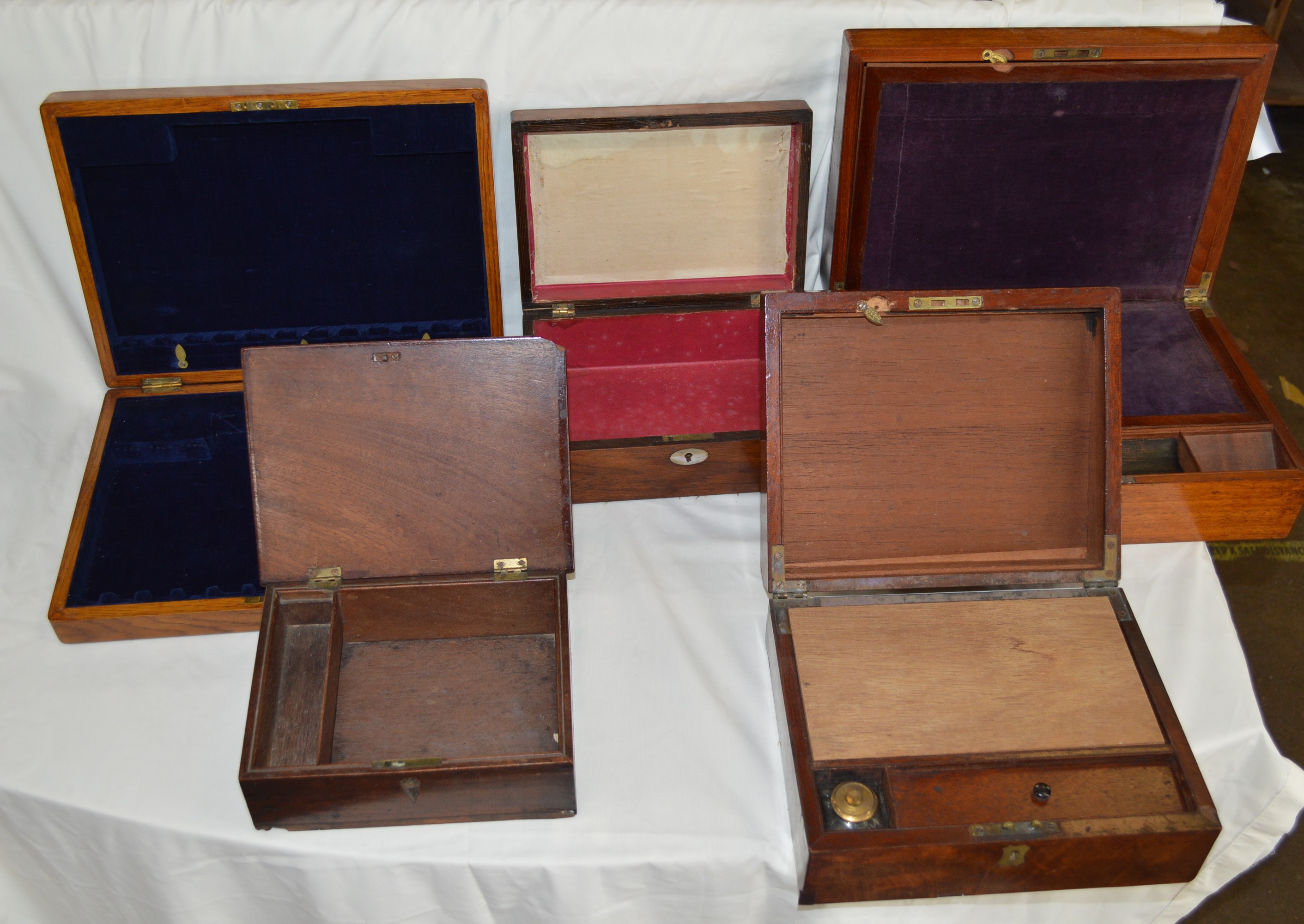 Two mahogany writing slope boxes - 35.5cm and 26.5cm wide together with a rosewood jewellery box - - Image 2 of 3