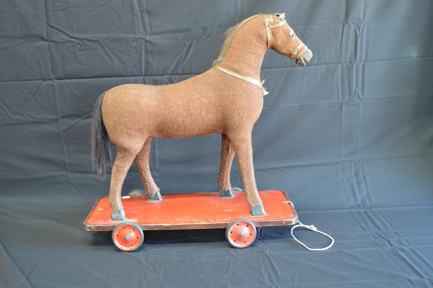 Vintage childs pull-a-long horse with wooden hoofs and mouth, standing on painted wooden base with - Image 3 of 4