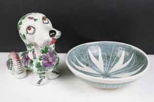 20th Century Italian pottery seated dog with floral decoration (approx 23cm tall), plus a mid 20th C