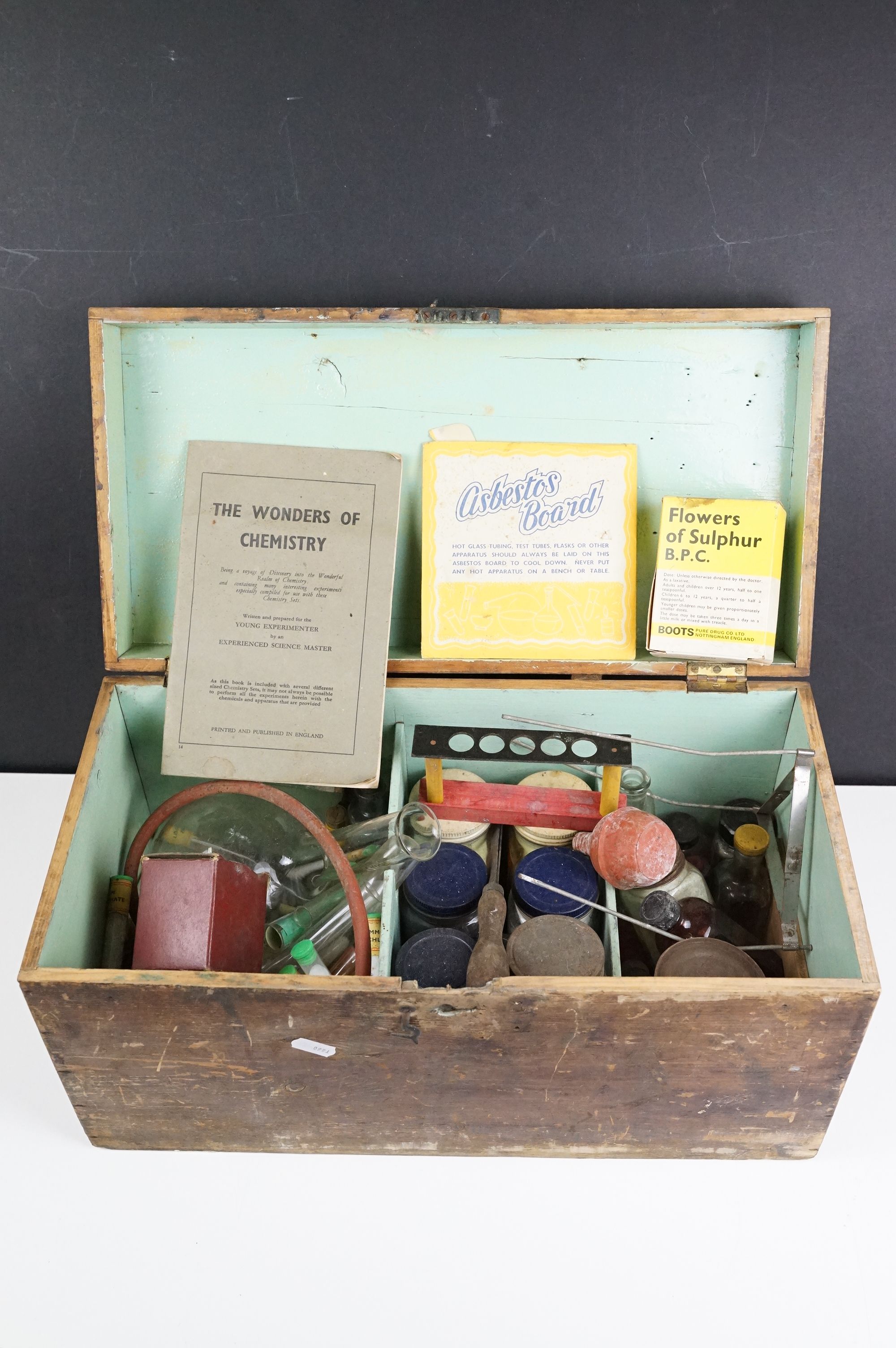 Mid 20th Century chemistry set containing assorted chemical specimens, test tubes, test tube racks
