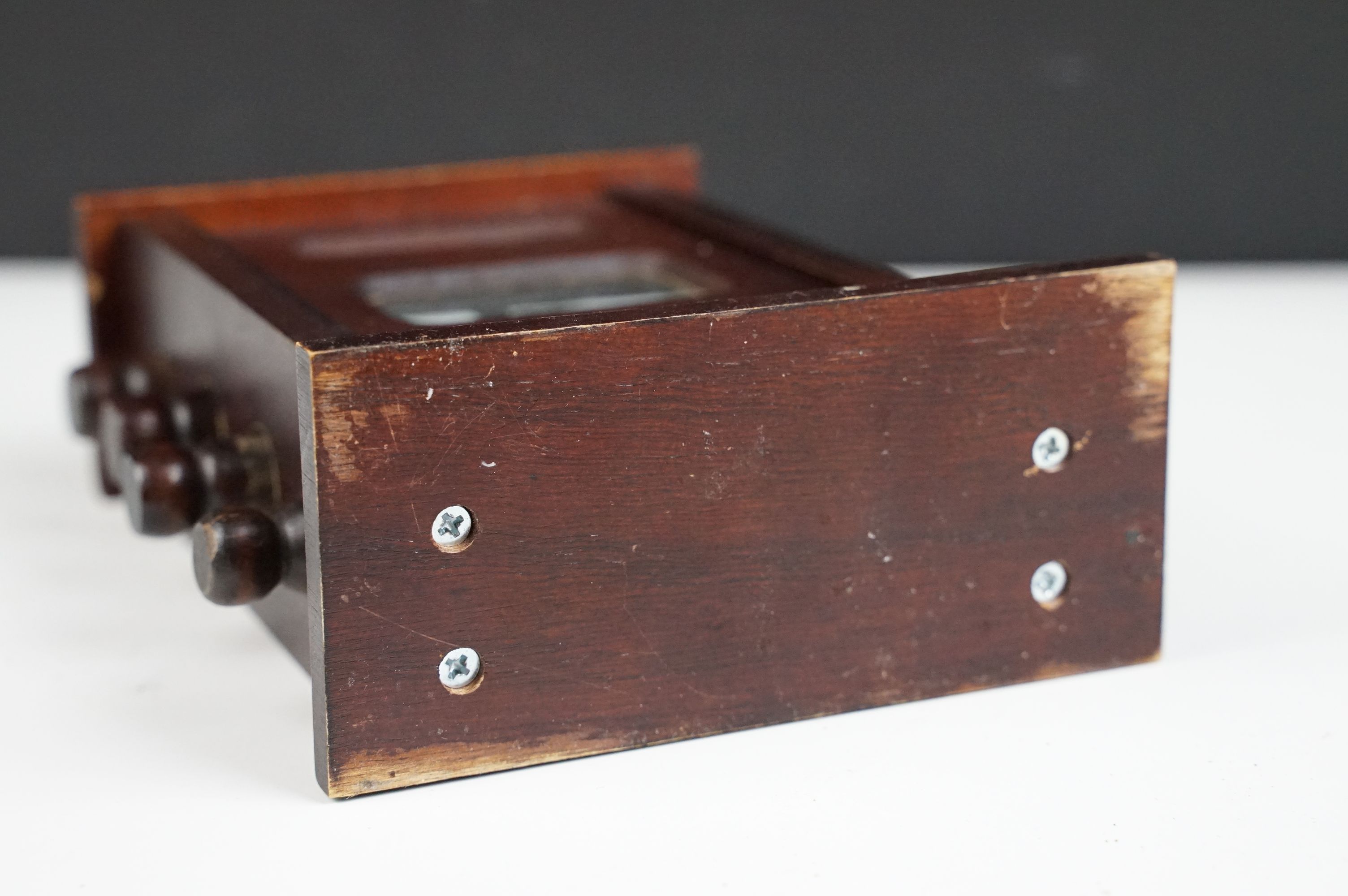 Edwardian style Wooden Cased Perpetual Desk Calendar, 18cm high - Image 5 of 5