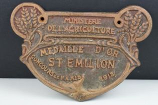 ' Ministere De L'Agriculture Medaille D'Or St Emilion Concours de Paris 1913 ' French agricultural