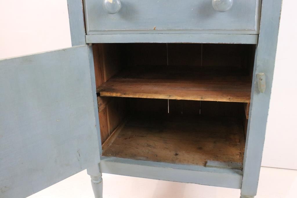 Painted Storage Cupboard with drawer above door and shelf, 62cm wide x 50cm deep x 86cm high - Image 3 of 4