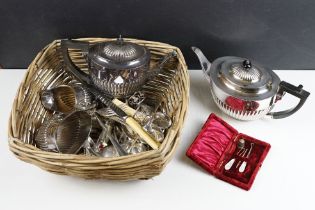 Mixed silver plate to include a matched four-piece tea set of gadrooned design, napkin rings,