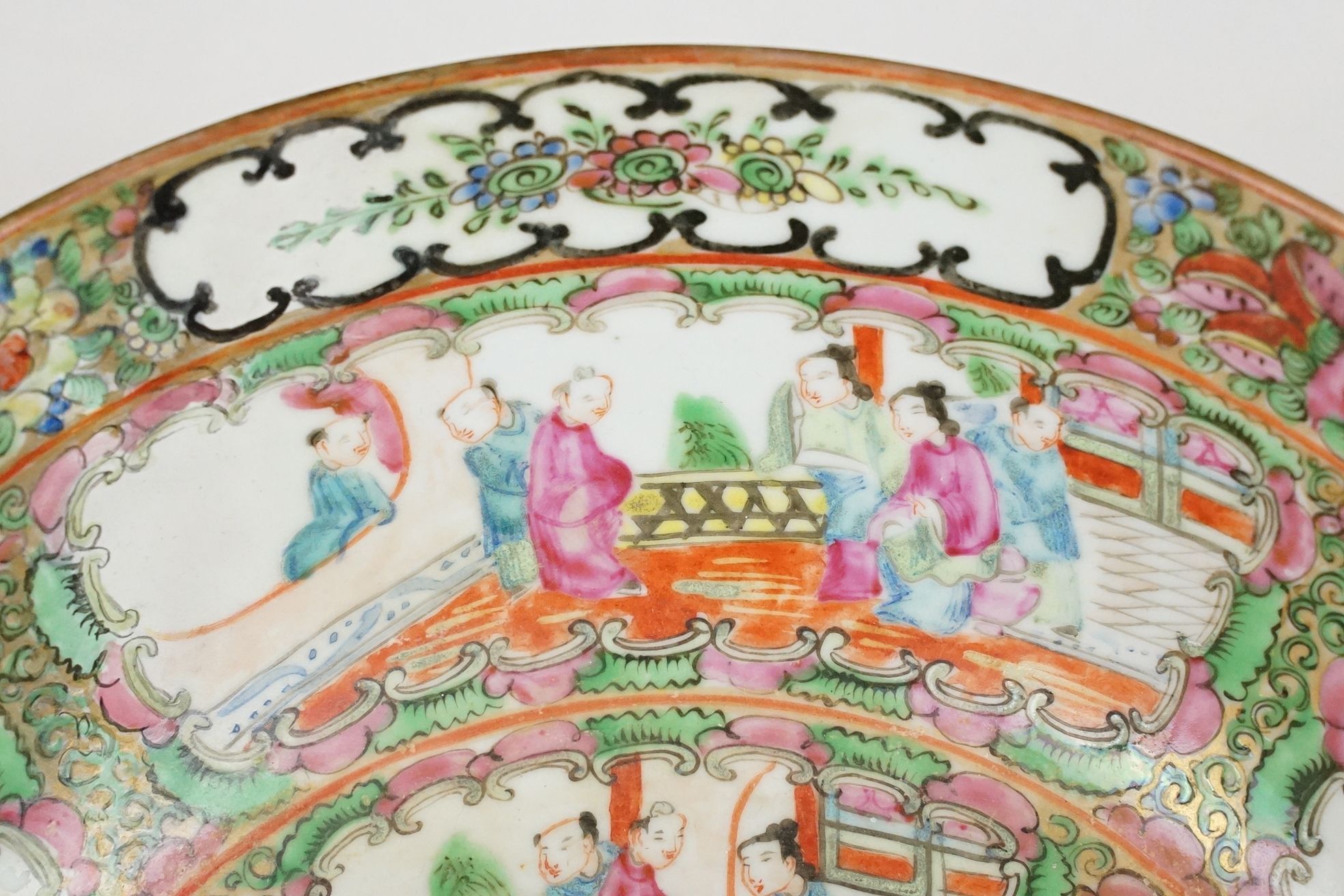 Chinese Cantonese Famille Rose Porcelain Bowl decorated with panels of figures and panels of exotic - Image 14 of 15