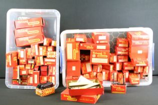 Over 70 boxed Triang OO gauge trackside and track accessories to include R63 Central Platform Units,