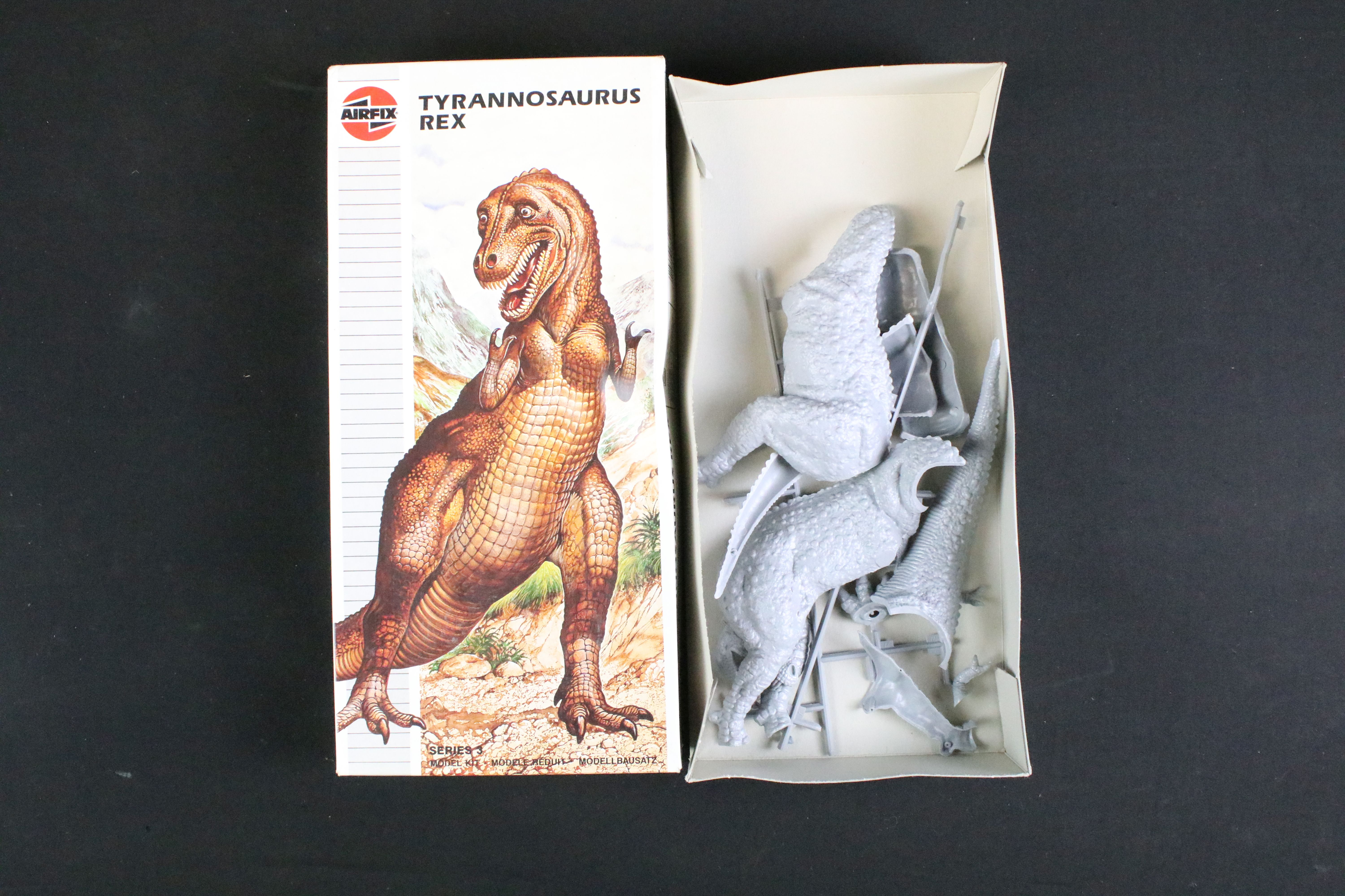 Nine boxed plastic model dinosaur kits to include 4 x Tamiya (60106 Brachiosaurus Diorama Set, 60101 - Image 3 of 4
