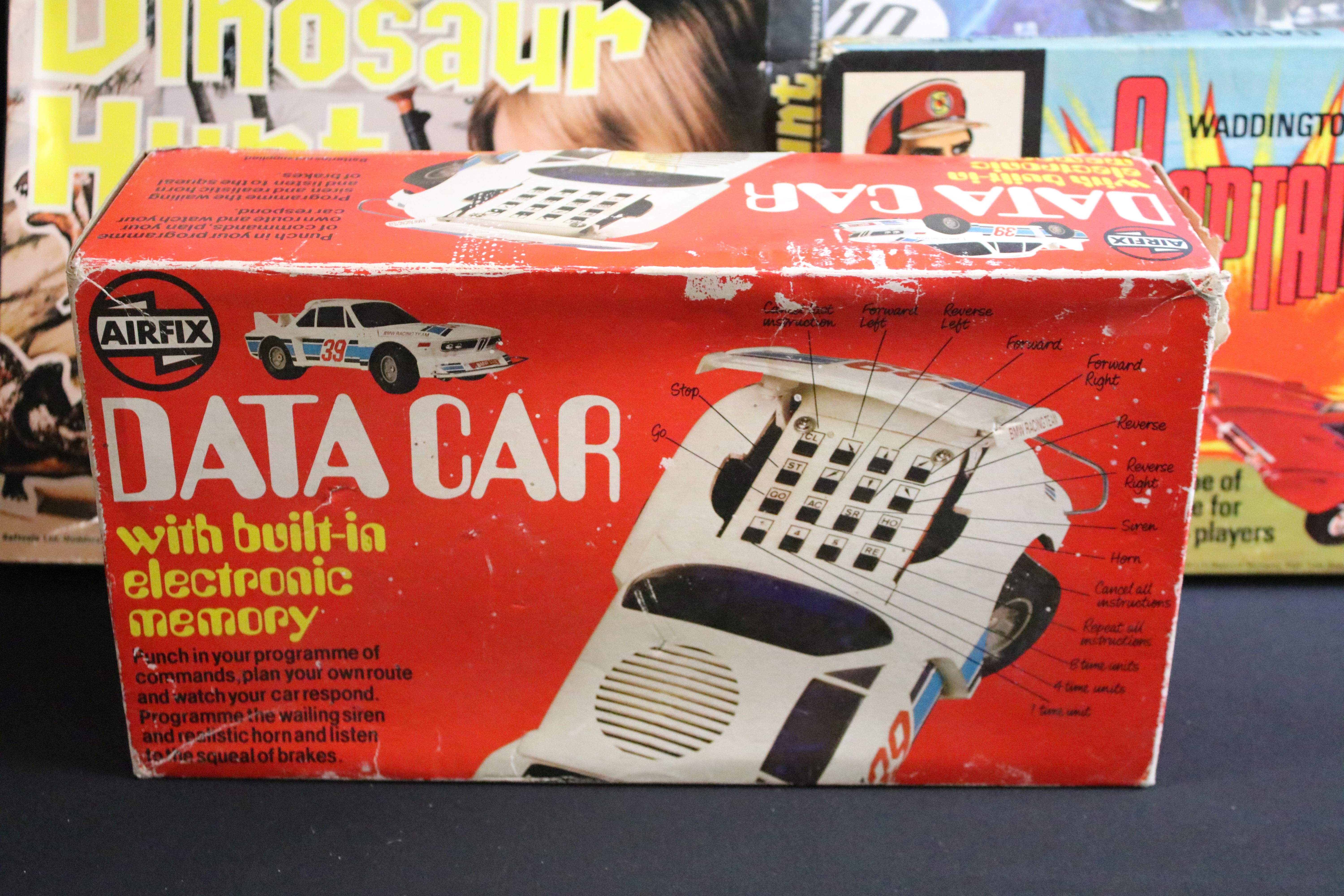 Mixed toys & games to include Airfix Battery Operated Data Car, Kenner Six Million Dollar Man - Image 5 of 10