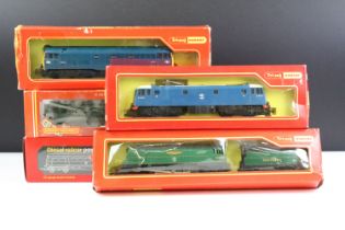 Five boxed Triang / Hornby locomotives and power cars to include R157 BR Diesel Power Car, R157 DMU,
