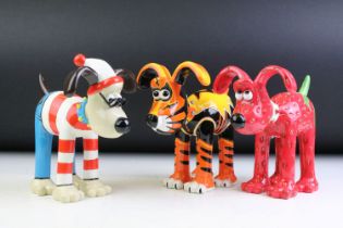 Three Boxed Aardman Animations Wallace & Gromit 'Gromit Unleashed' figures to include Grrrrromit,