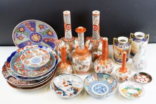 Collection of oriental ceramics to include two pairs of Japanese bottle vases, a pair of Noritake