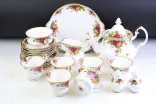 Royal Albert ' Old Country Roses ' tea set for six, to include teapot, 6 cups & saucers, 6 tea