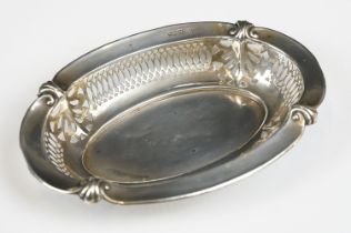 Early 20th century Silver Pierced Bon Bon Dish, Chester 1913, 16cm long