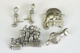 Small Collection of Cat Jewellery including Silver Brooch, J.J. Pewter Brooch and Earrings, etc