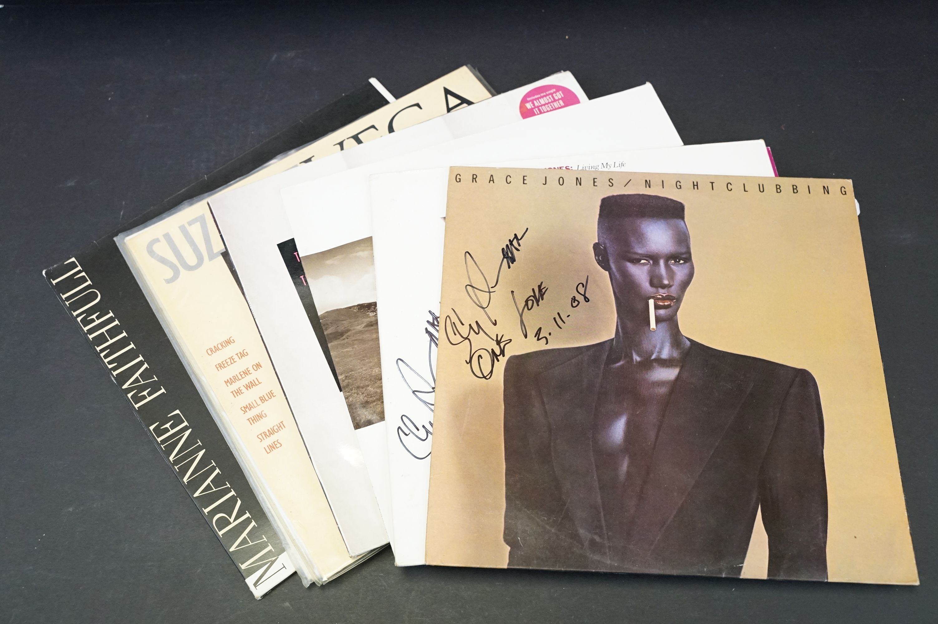 Vinyl / Autographs - Over 60 albums by female artists all signed by the artist or members of the - Image 3 of 4