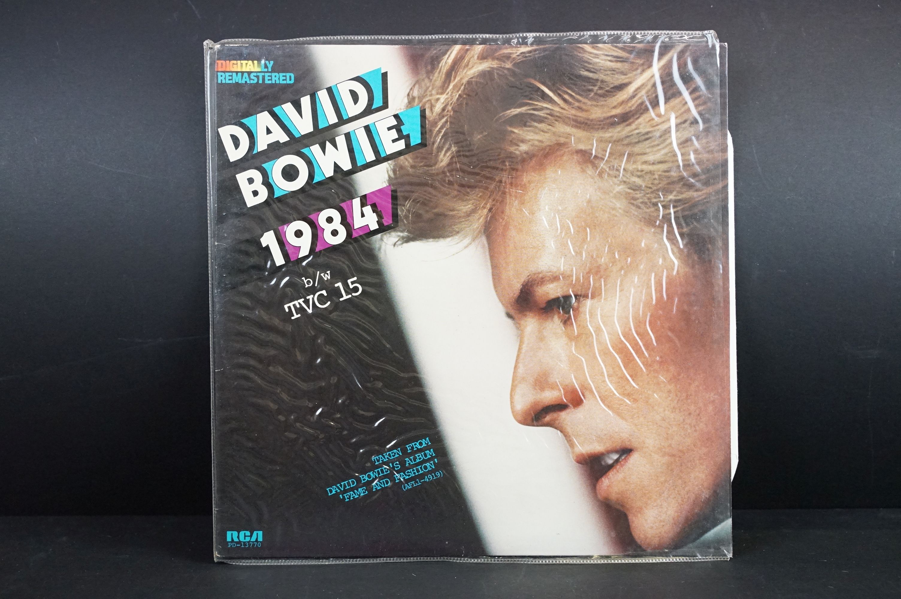 Vinyl / Autographs - 7 signed David Bowie 12” singles including demo promos, to include: Let’s Dance - Image 5 of 8
