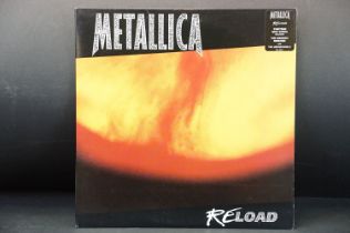 Vinyl - Metallica Reload 2LP on Vertigo 536 409-1. Sleeve Ex with original hype sticker, inners