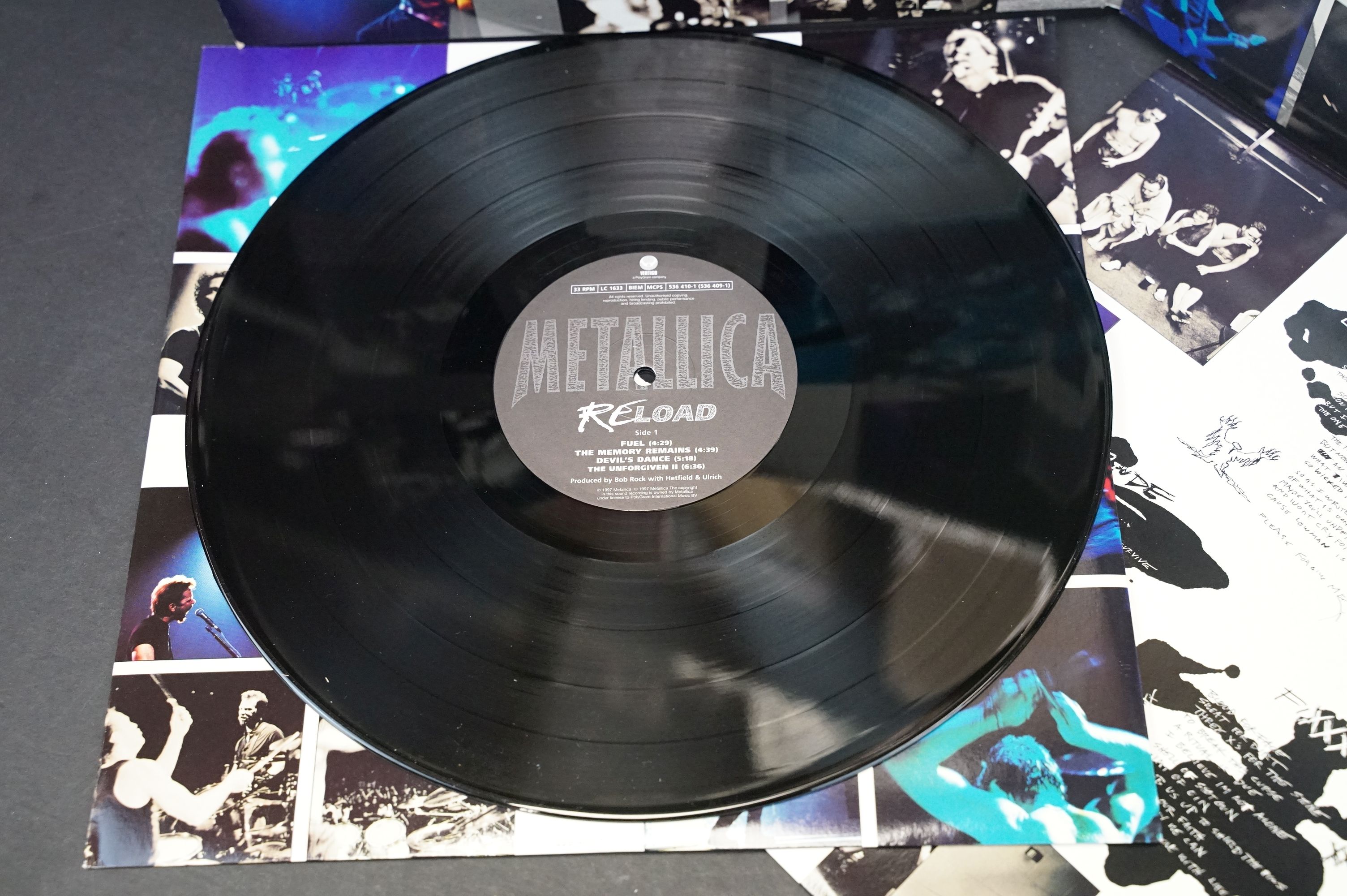 Vinyl - Metallica Reload 2LP on Vertigo 536 409-1. Sleeve Ex with original hype sticker, inners - Image 3 of 5