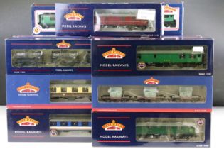 25 Boxed Bachmann OO gauge items of rolling stock to include 37666A 14 Ton Tank Wagon ESSO black