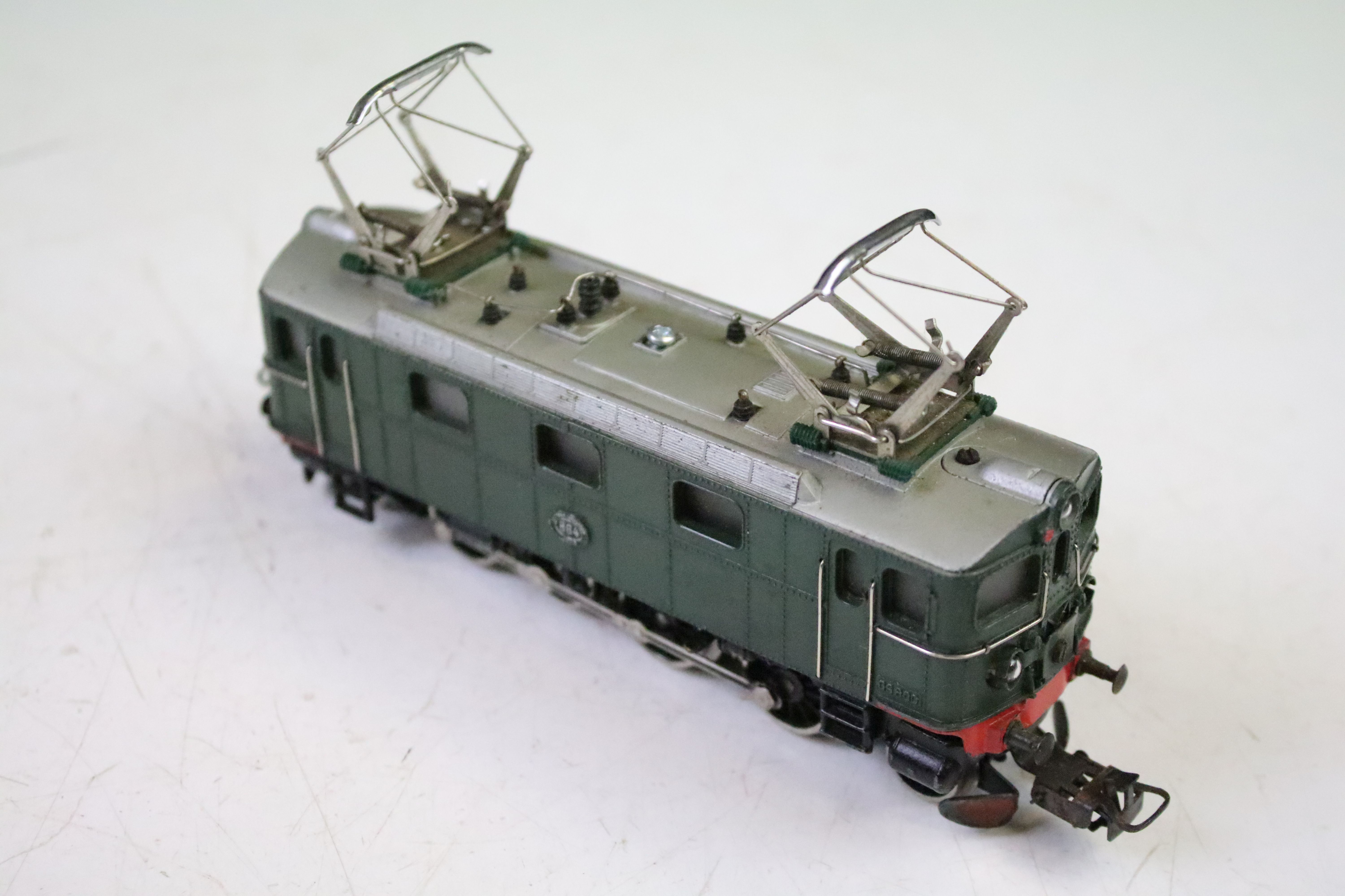 Four Ho gauge locomotives to include a boxed Rivarossi 1224 Indiana Harbour Belt 102, boxed Piko - Image 3 of 13