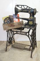 Late 19th / early 20th C Singer leather working / cobblers sewing machine, model 29K4, with Singer