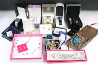 Collection of Boxed Jewellery and Watches including Silver
