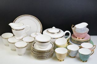 Royal Doulton ' Raffles ' tea set to include teapot, 6 teacups & saucers, 6 tea plates, milk jug,