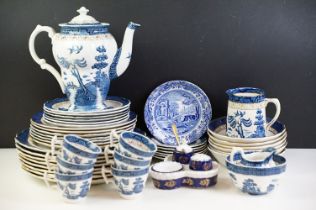 Royal Doulton / Booths ' Real Old Willow ' pattern part dinner service