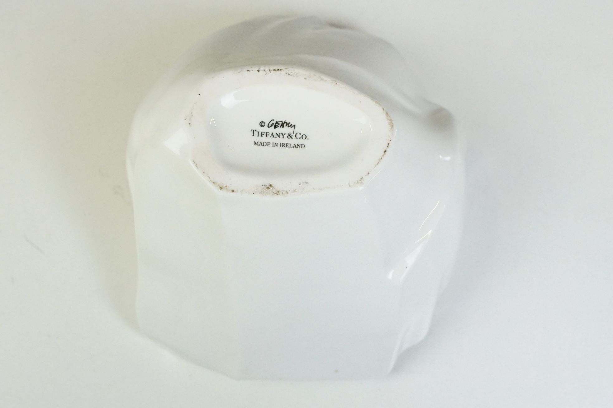 Frank Gehry for Tiffany & Co white ceramic rock series bowl. Tiffany & co mark to base along with - Image 7 of 10