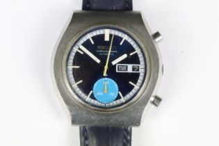 A vintage gents Seiko automatic chronograph wristwatch 'Retro Racer', dark blue dial with light blue