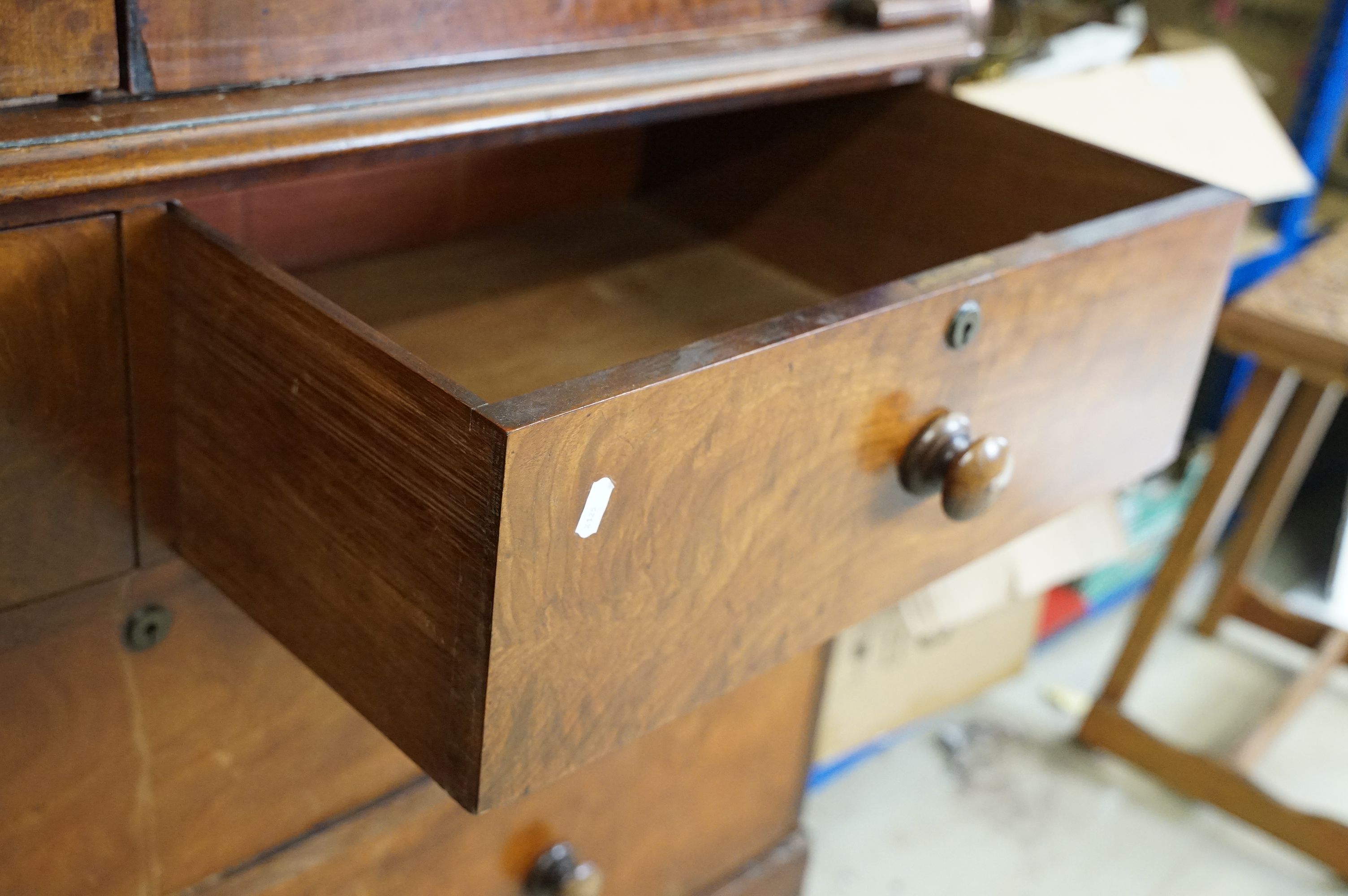 19th century Mahogany Linen Press, the two upper panel doors opening to four pull-out linen - Image 6 of 10