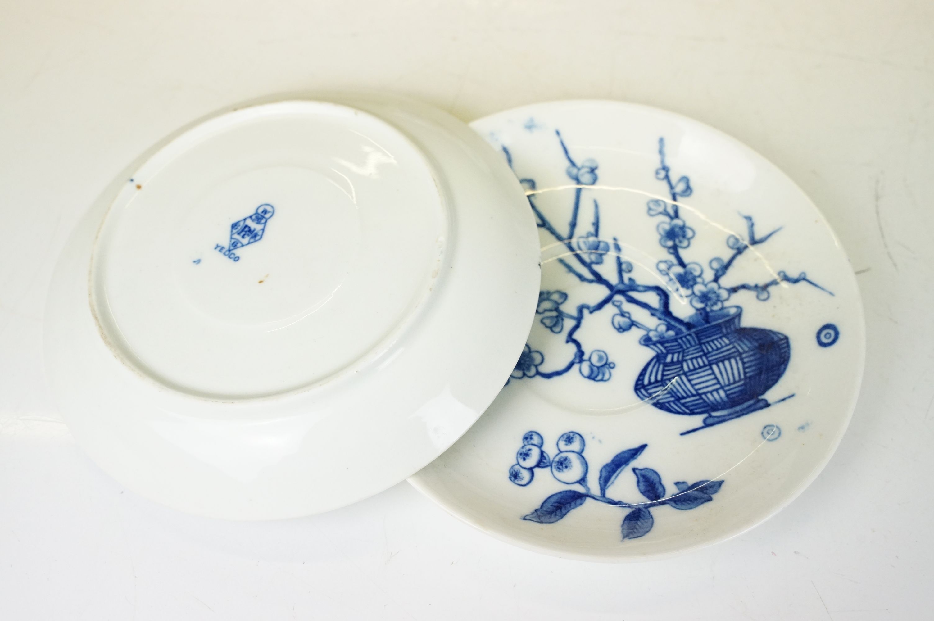 Collection of 19th century blue & white English porcelain, featuring early 19th C examples, to - Image 5 of 13