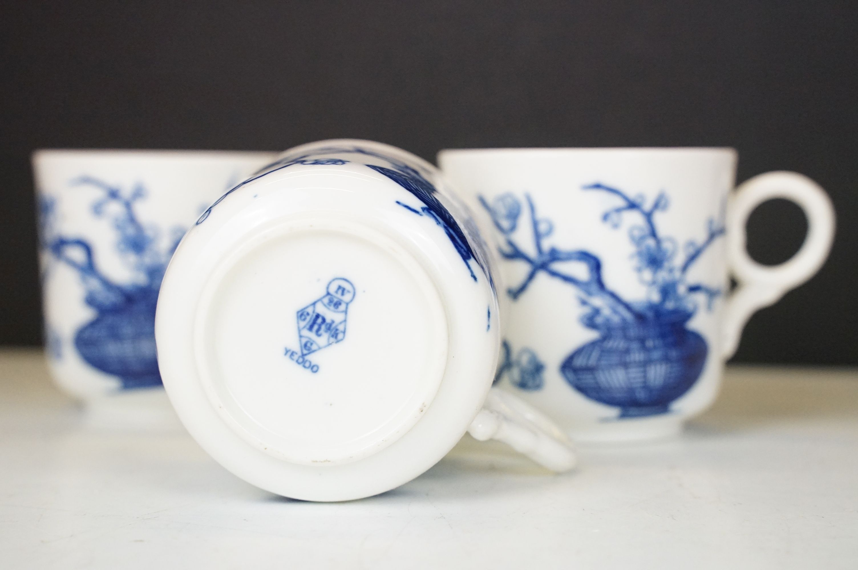 Collection of 19th century blue & white English porcelain, featuring early 19th C examples, to - Image 3 of 13