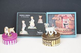 Boxed Wade 'Snippets' Hansel and Gretel three-part set, circa 1930's; plus 2 x boxed Wade 'The Hat