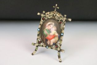 19th / Early 20th century Miniature Oval Ceramic Plaque painted with an image of a Mother and