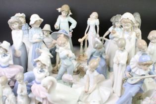 Extensive collection of Spanish Nao figurines to include single figures and groups, as well as