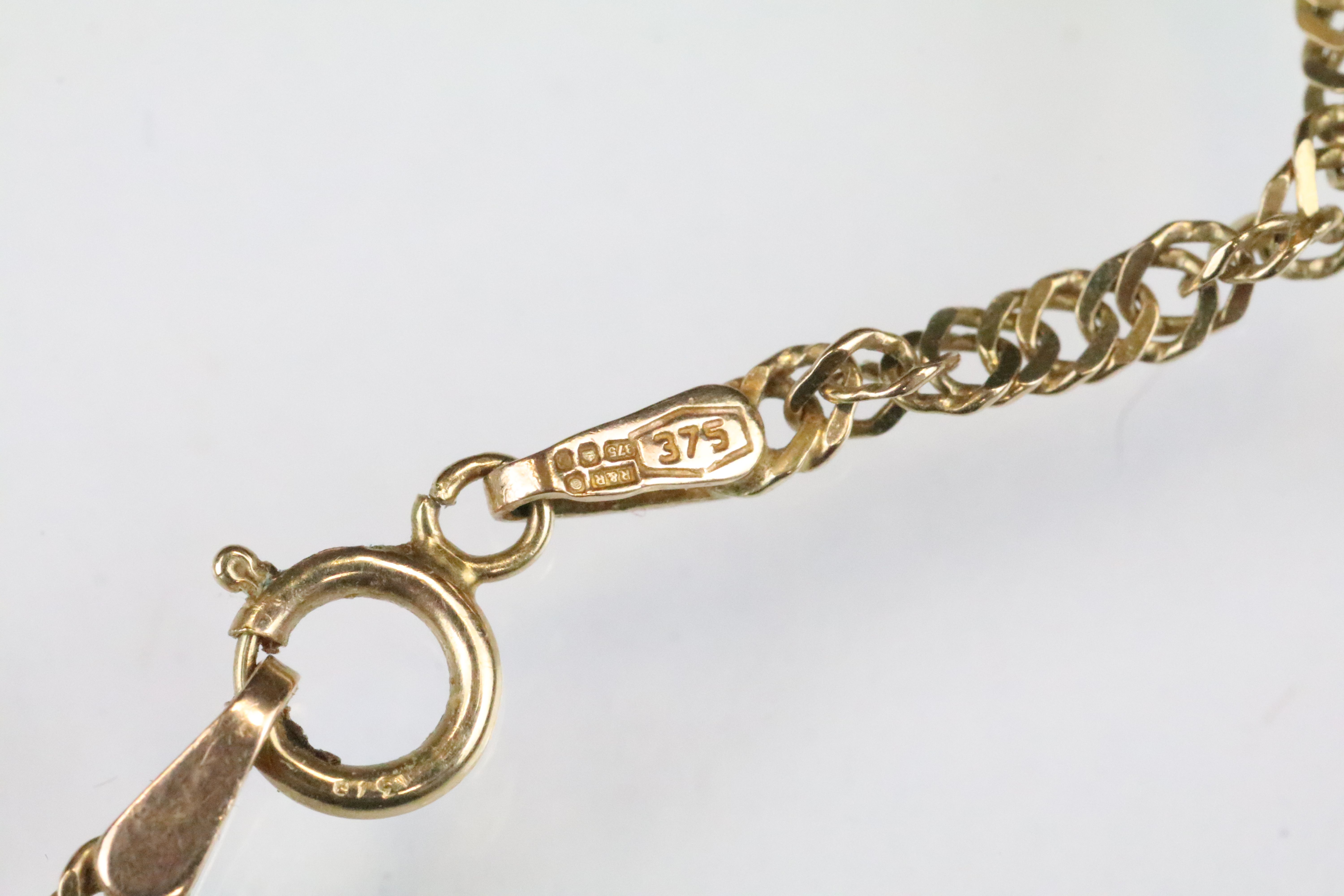 9ct gold fine rope twist necklace chain with spring ring clasp (hallmarked to clasp) together with a - Image 5 of 9