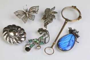 Collection of assorted 20th Century jewellery to include an Art Deco turquoise and mother of pearl